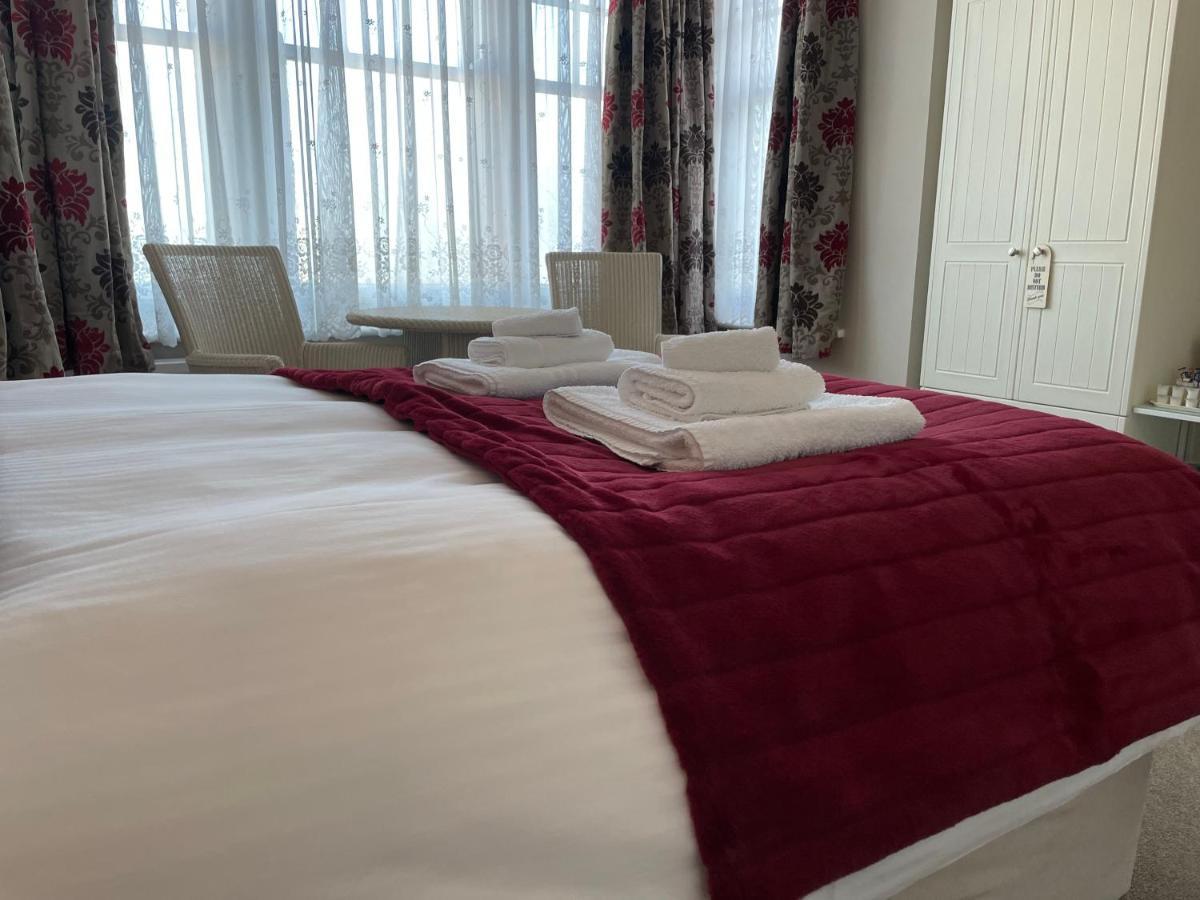 The Sandrock Clacton-on-Sea Esterno foto