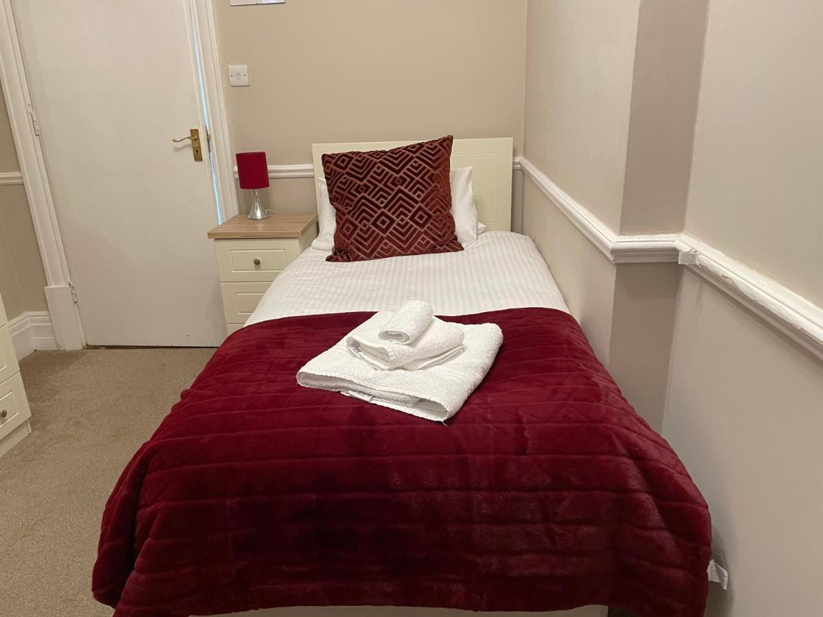 The Sandrock Clacton-on-Sea Esterno foto